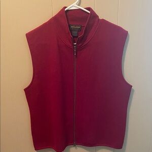 Woolrich Cherry Red Sleeveless Vest